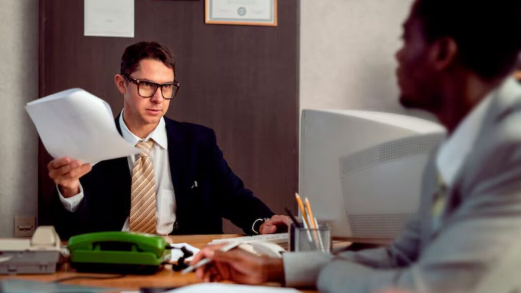 Criminal Defense Attorney Roles Responsibilities Benefits